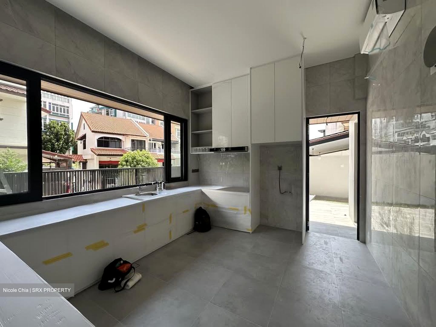 Changi Road (D14), Semi-Detached #594023711